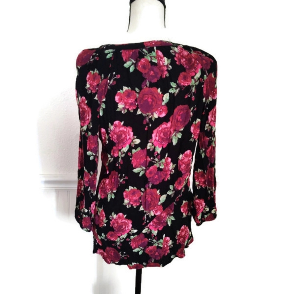 Floral Black & Red & Pink Feminine Roses Size Large - Picture 3 of 3